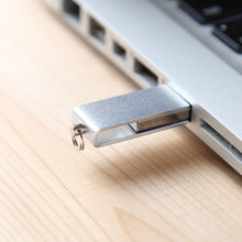 Swivel 16GB USB Flash Drive In Silver