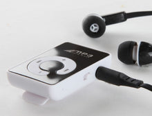 MP3 Player w/SD Card Expansion Slot & Mirror Front in White